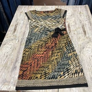 Size 4 JUST TAYLOR SIDE-TIE SHEATH DRESS Day/Evening Spring Summer Fall Party